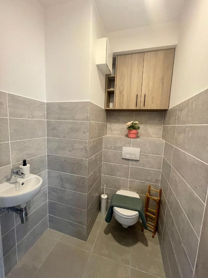 B144 Design Lux #freeparking Apartmán